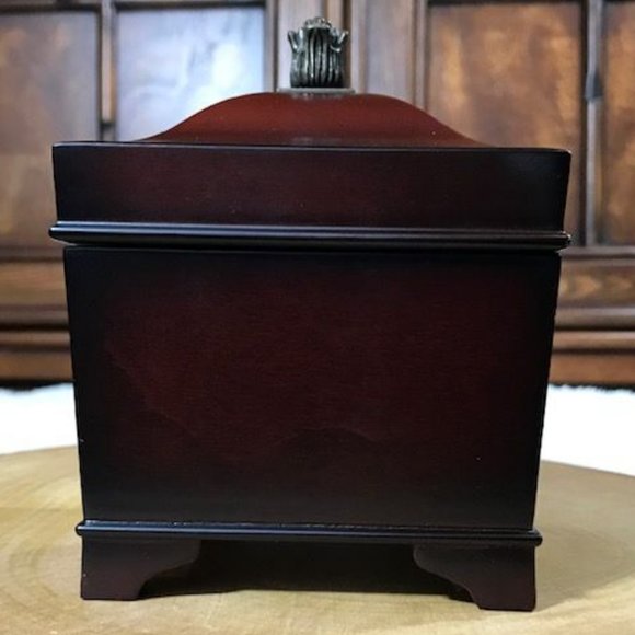 NWOT Bombay Genuine Wood Musical Ring Case - Picture 5 of 8